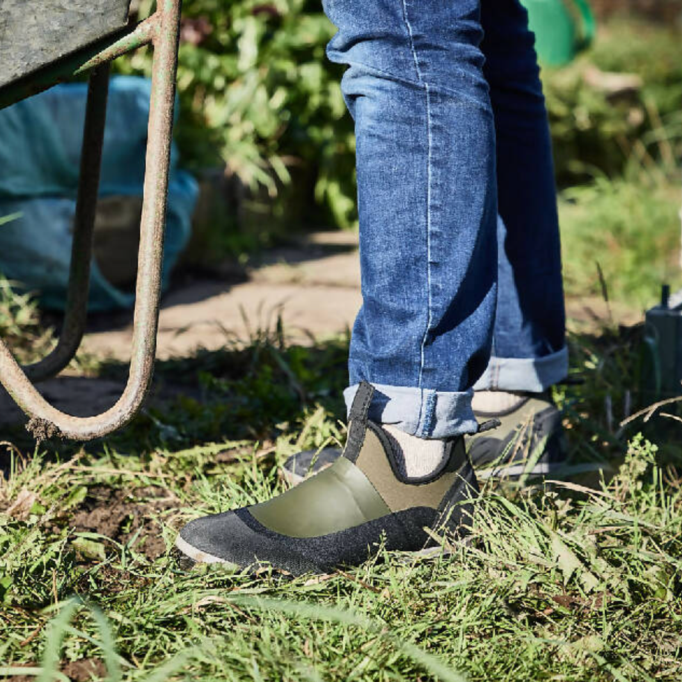 Lamb's Ladies Gardening Clog