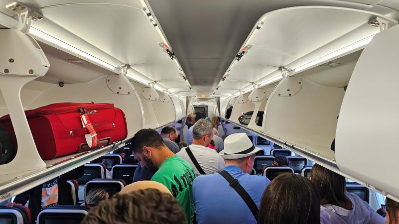 Worst-behaved travelers, strange sea-level changes, postmark problems: Catch up on the day’s stories