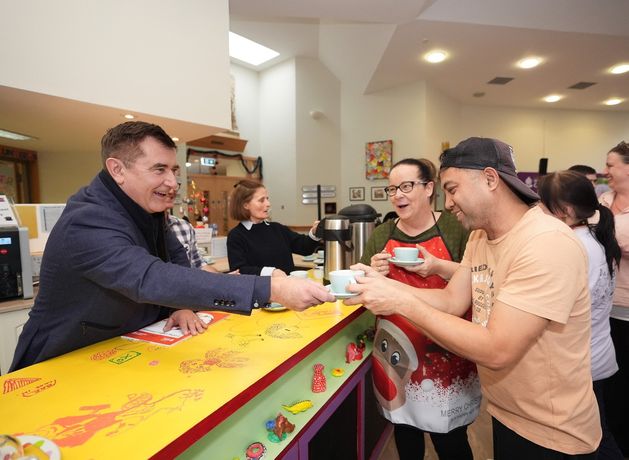 TV presenter Martin King highlights ‘emotional pain’ of dementia as new report launched in south Dublin care centre