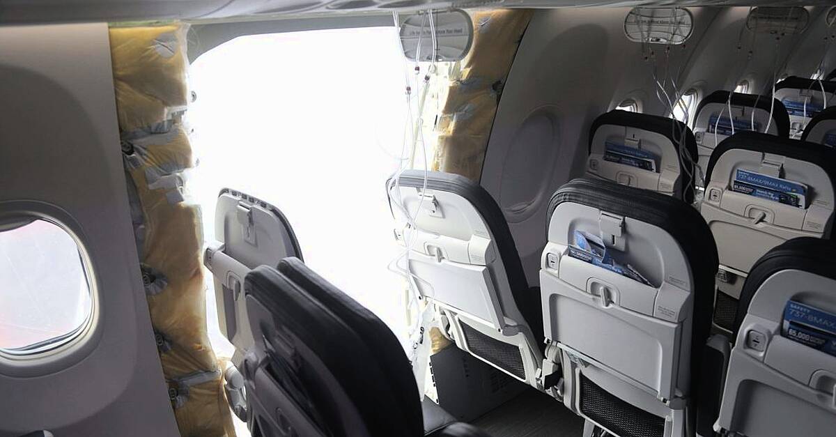 Alaska Airlines pilot who safely landed plane after panel blowout sues Boeing