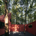 © Arch-Exist Red Cabin / Wiki World + Advanced Architecture Lab - Exterior Photography