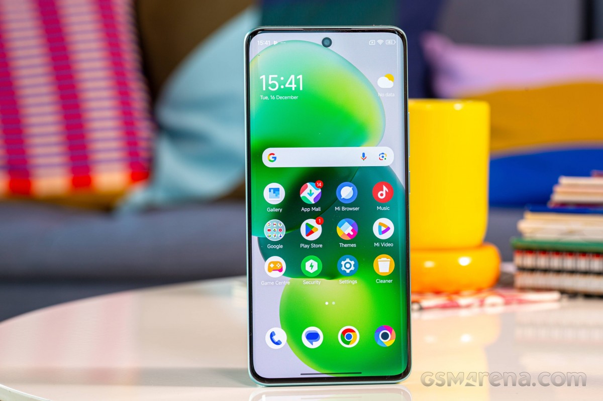 Poco M8 in for review