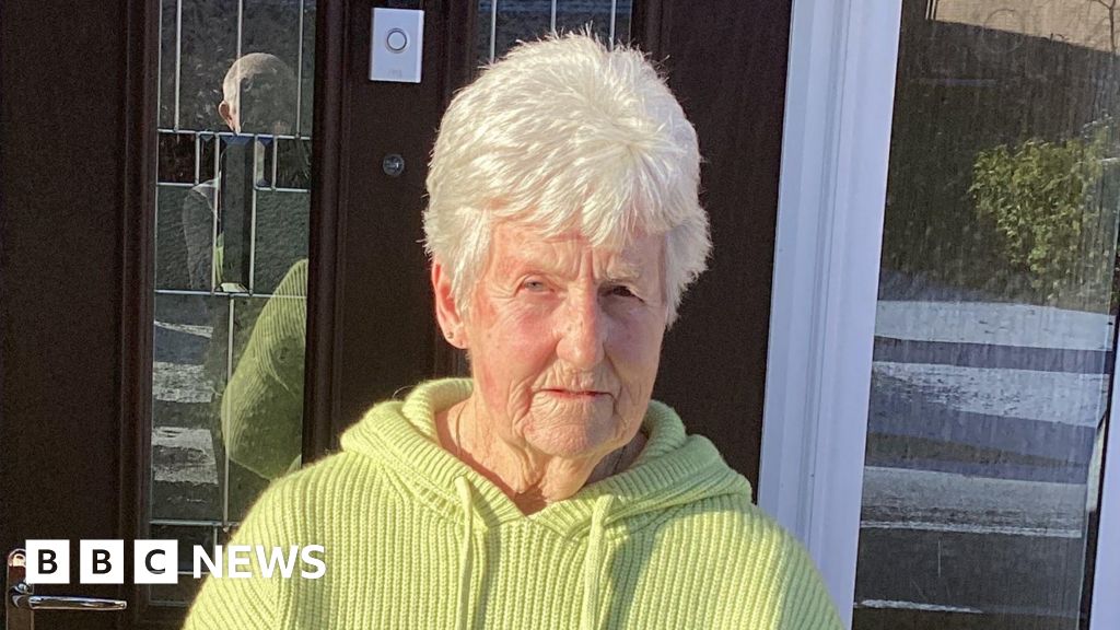 Tankers in Shefford have been pumping out sewage for weeks