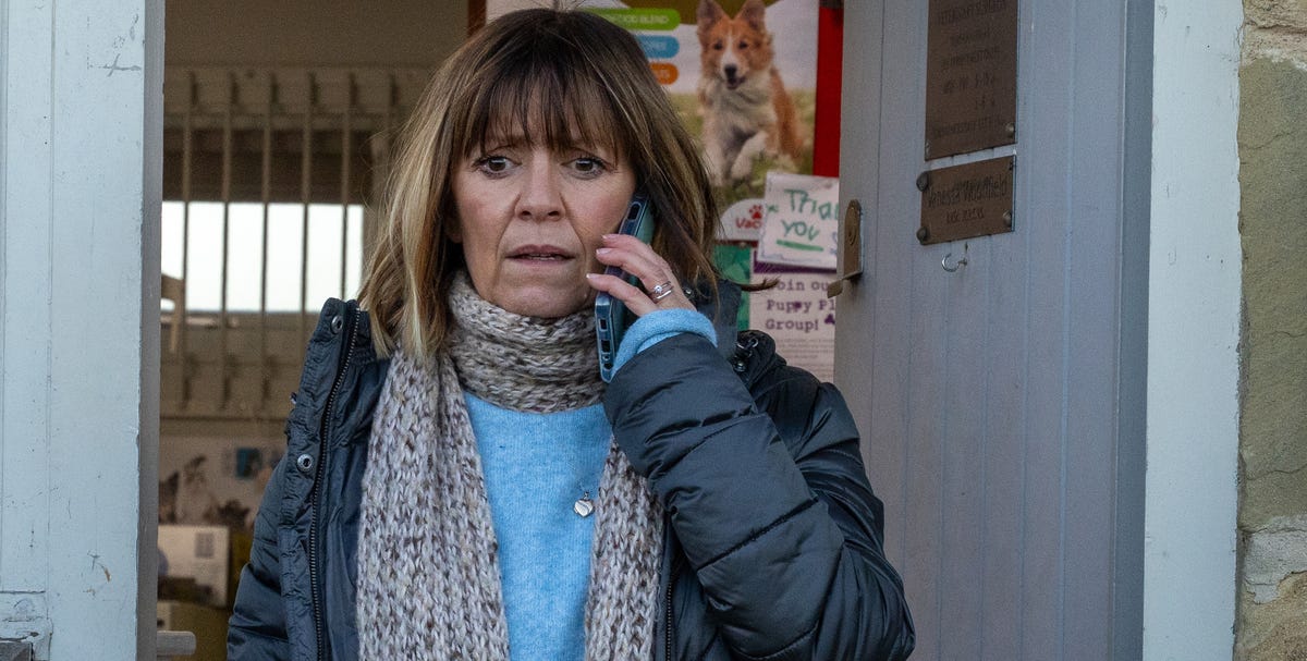 Emmerdale finally confirms who Rhona Goskirk has been contacting