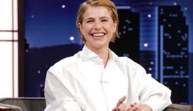 Jessie Buckley charms audience on US talk show – ‘We didn’t have a TV until I was about 15’