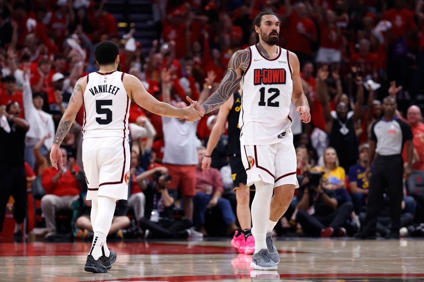 Rockets Prepare For Life Without Steven Adams