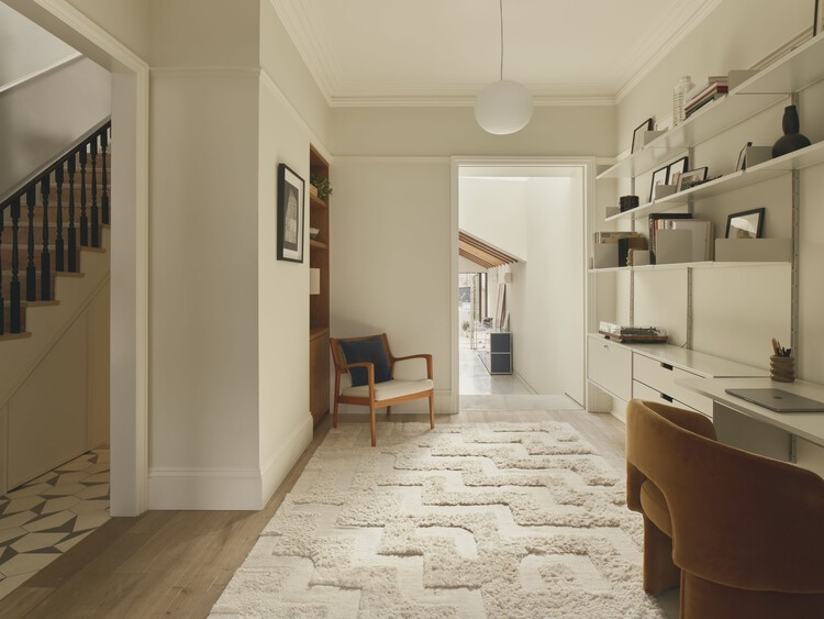 Loggia House / House of Em - Interior Photography, Wood, Door