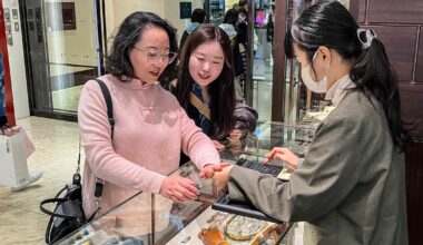 Fewer Chinese tourists cause weaker outlook for Japanese retailers in 2026