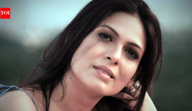 Jaideep Ahlawat's on-screen wife Ekavali Khanna on 'Ikkis': 'It is definitely not a pro-Pakistani film at any level' |