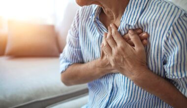 A New Study Shows That Oatmeal May Help Significantly Lower Cholesterol Levels