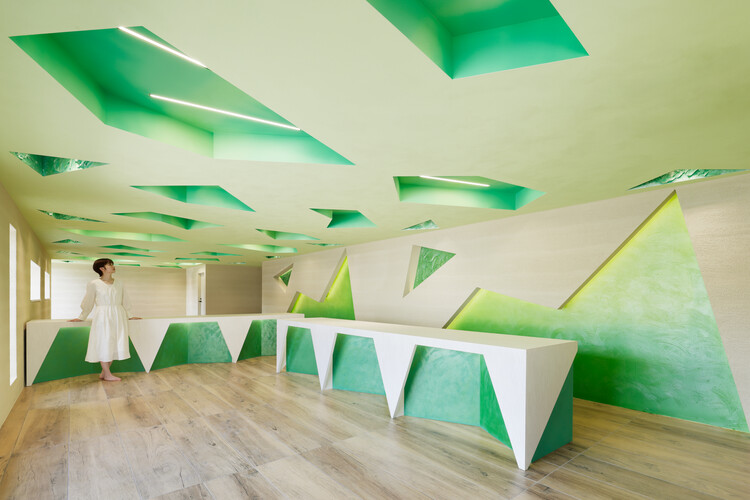 Kakushin Office/Resonance of Green / Moriyuki Ochiai Architects - Interior Photography