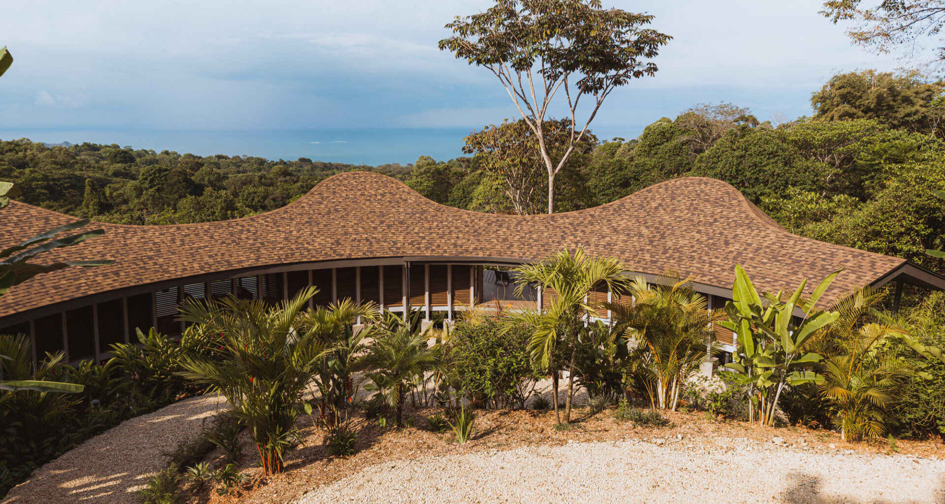 Ojo de Nila House / Studio Saxe