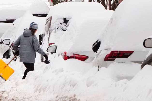 US braces for more freezing cold as winter storm leaves at least 28 dead