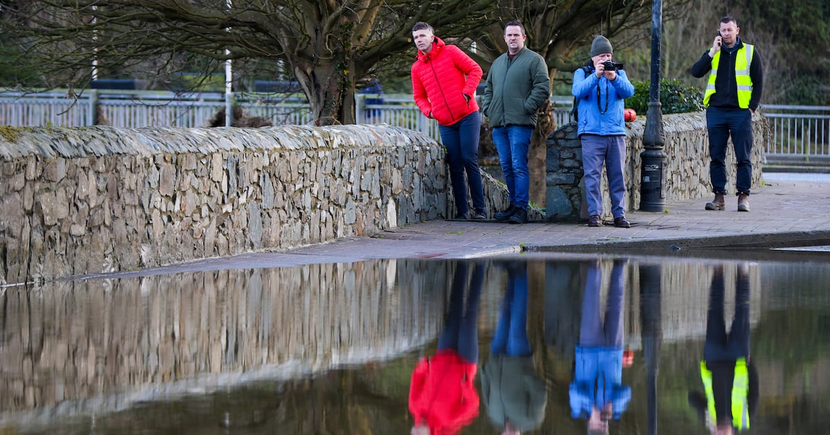 Ireland’s wet weather to continue; Michael Flatley’s legal battle and Pat Kenny signs off – The Irish Times