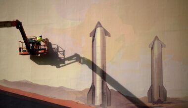 Elon Musk’s AI Push Has Him Considering Mergers in Search for Capital