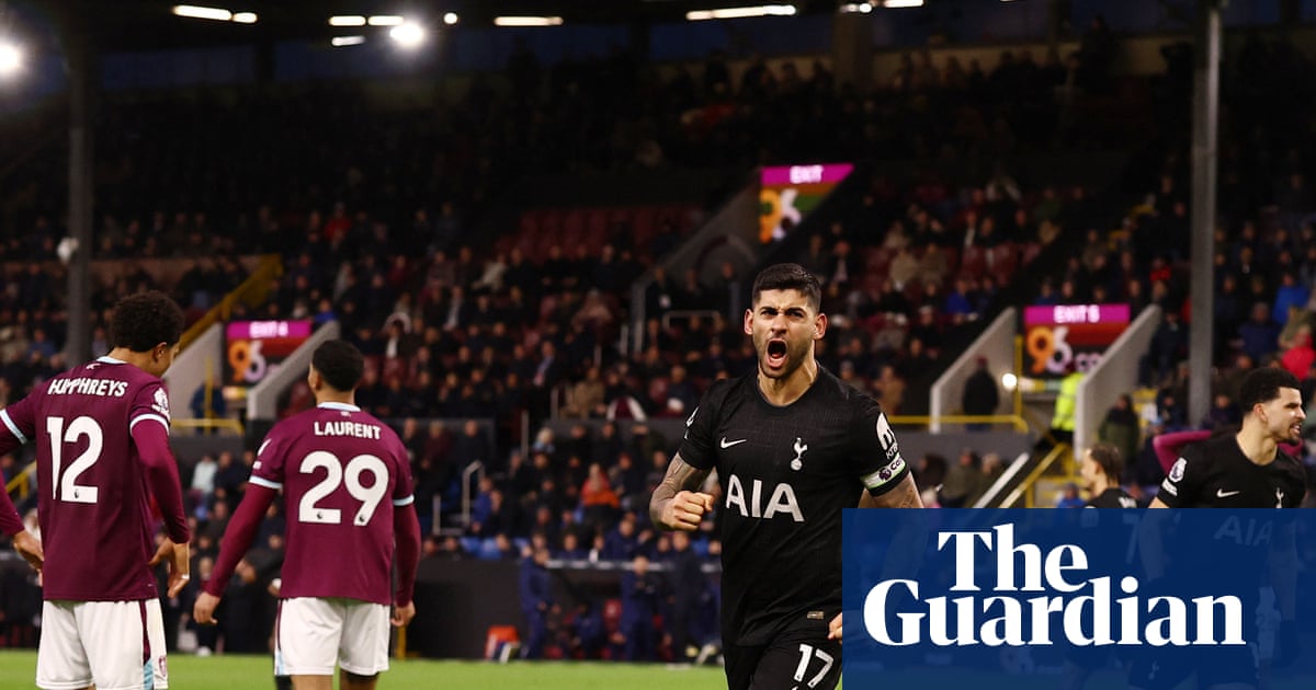 Romero’s late strike rescues point for troubled Tottenham at Burnley | Premier League