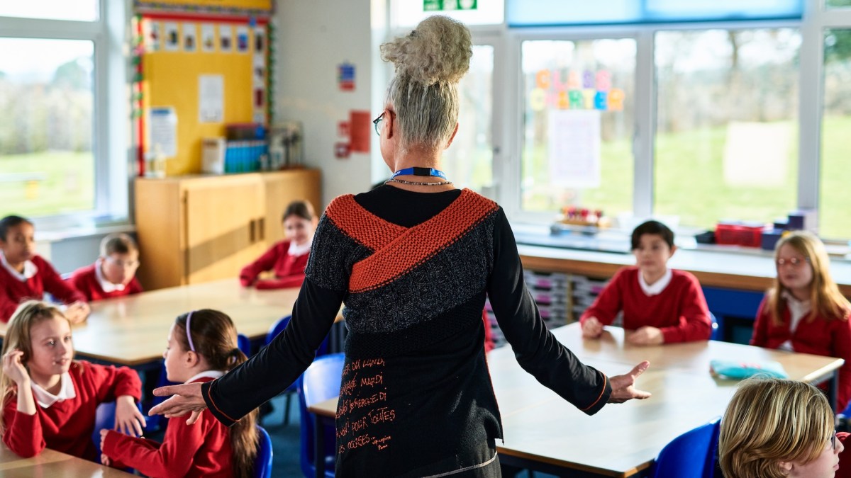 Axing public sector pensions would save Treasury £37bn a year