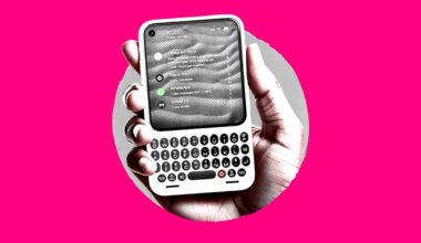 BlackBerry-style phones are back to help you stop ‘doomscrolling’