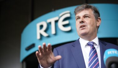RTE boss Kevin Bakhurst gets it in neck from staff as finance chief exits