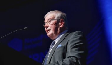 journalist and It Says in the Papers presenter on RTÉ dies – The Irish Times