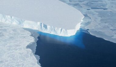 Scientists drill ‘Doomsday Glacier’ to help predict sea level rise