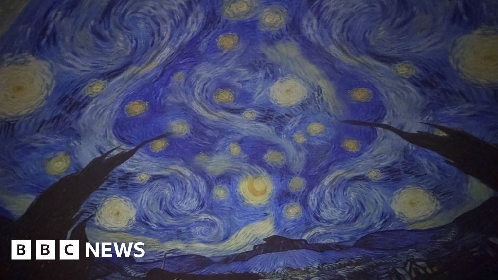 Van Gogh's Starry Night brought to life in Winchester planetarium