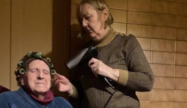 Portrait by Roscommon artist taking pride of place in the National Gallery  - News