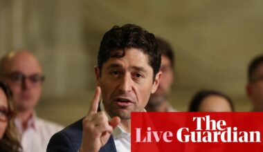 Minneapolis mayor calls for local authorities to have access to fatal ICE shooting investigation – live | ICE (US Immigration and Customs Enforcement)