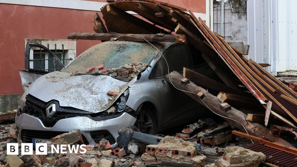 At least five killed after Storm Kristin hits Portugal - BBC