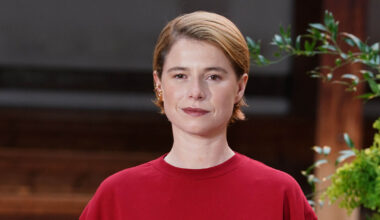 Jessie Buckley ‘honoured’ by Oscar nomination and addresses Paul Mescal snub - Irish Examiner