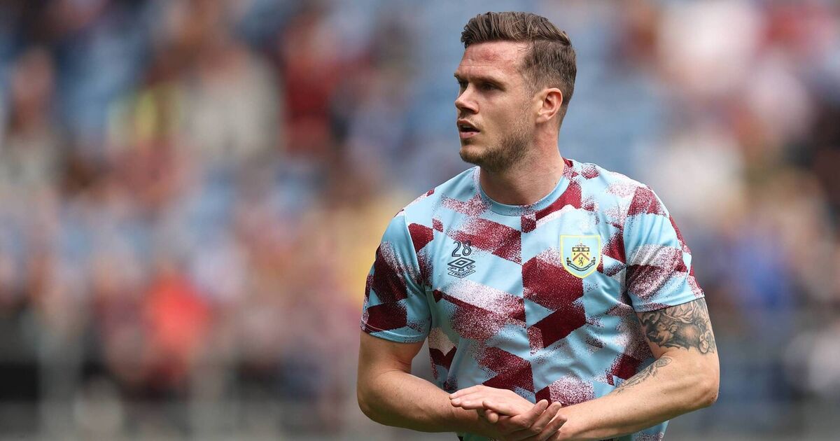 Ex-Cork City defender Kevin Long linked with potential LOI return