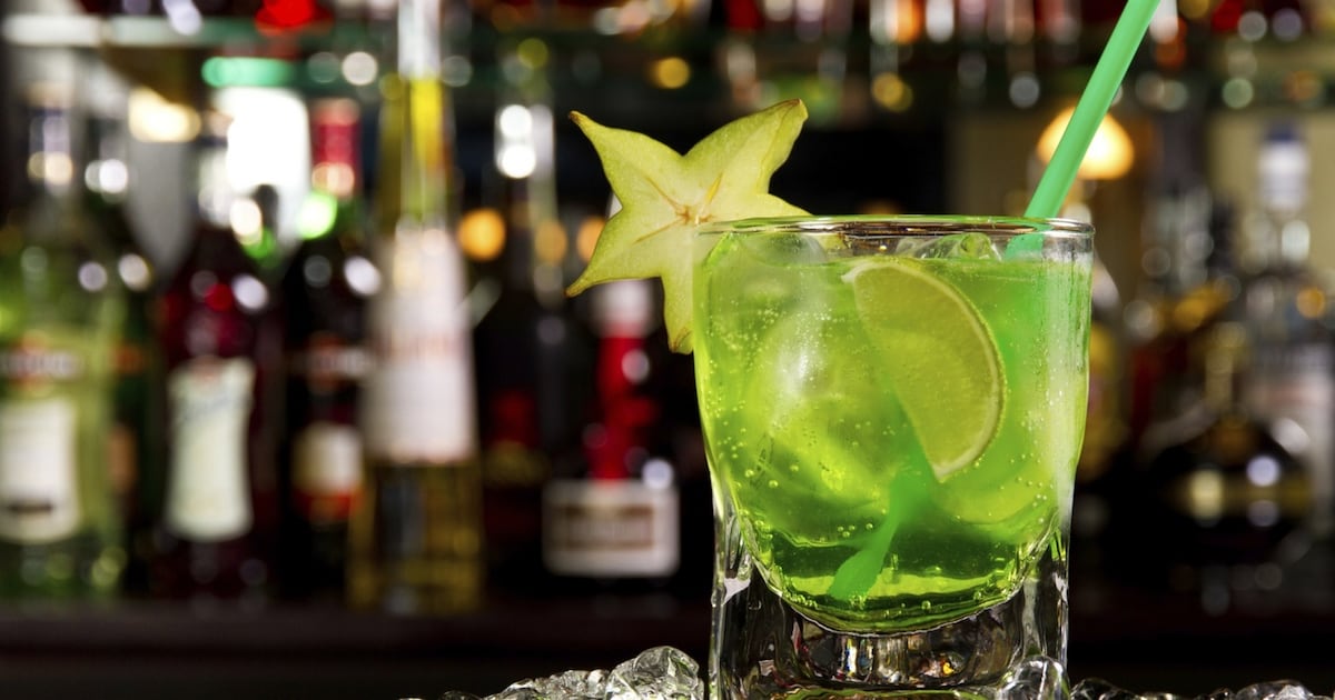 Non-drinkers don’t want to sound insufferable – but my life is better without alcohol – The Irish Times