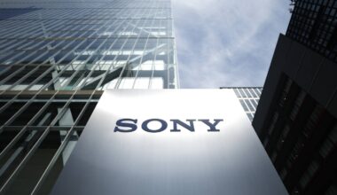 Sony unveils clip-on earbuds, joining a growing trend