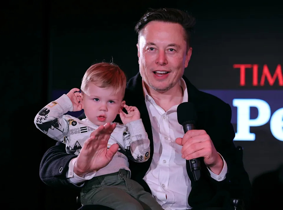 <p>X Æ A-Xii Musk (Son)</p>