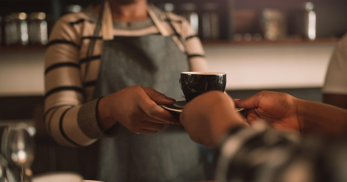 UK services sector shows ‘lacklustre’ growth in December but sentiment recovers – The Irish News