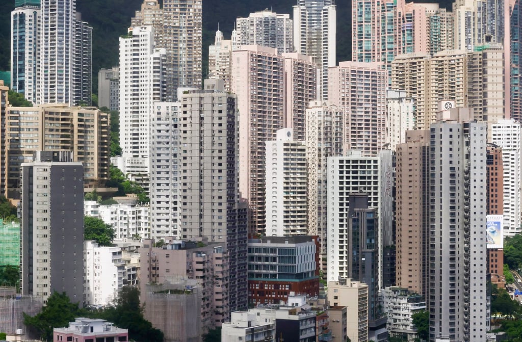 View of Mid-Levels from Two Pacific Place. Photo: Jonathan Wong
