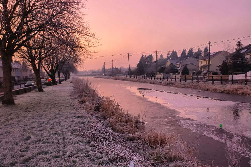 Low Temperatures And Snow Prompt Weather Advisories Across Ireland