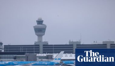 Amsterdam airport cancels at least 700 flights because of snow and wind | Air transport