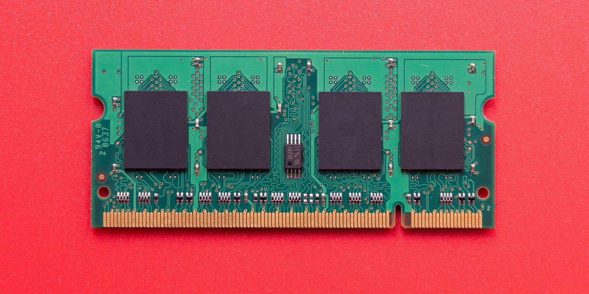 AI-Led Memory Shortage Is Bad News for Phone and PC Makers