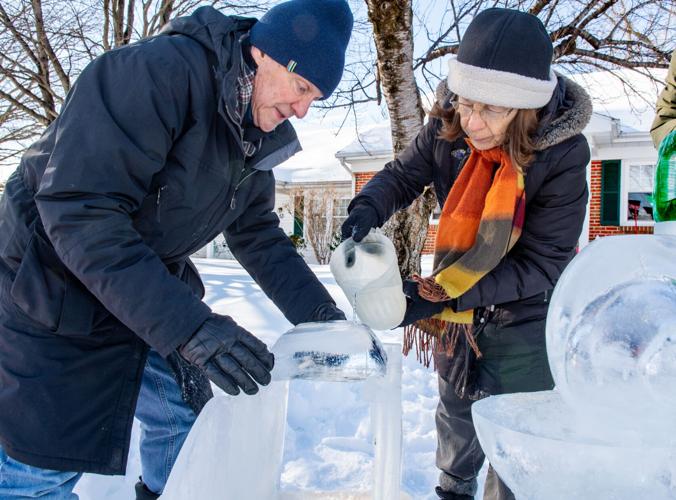 Landis Homes ice sculptures