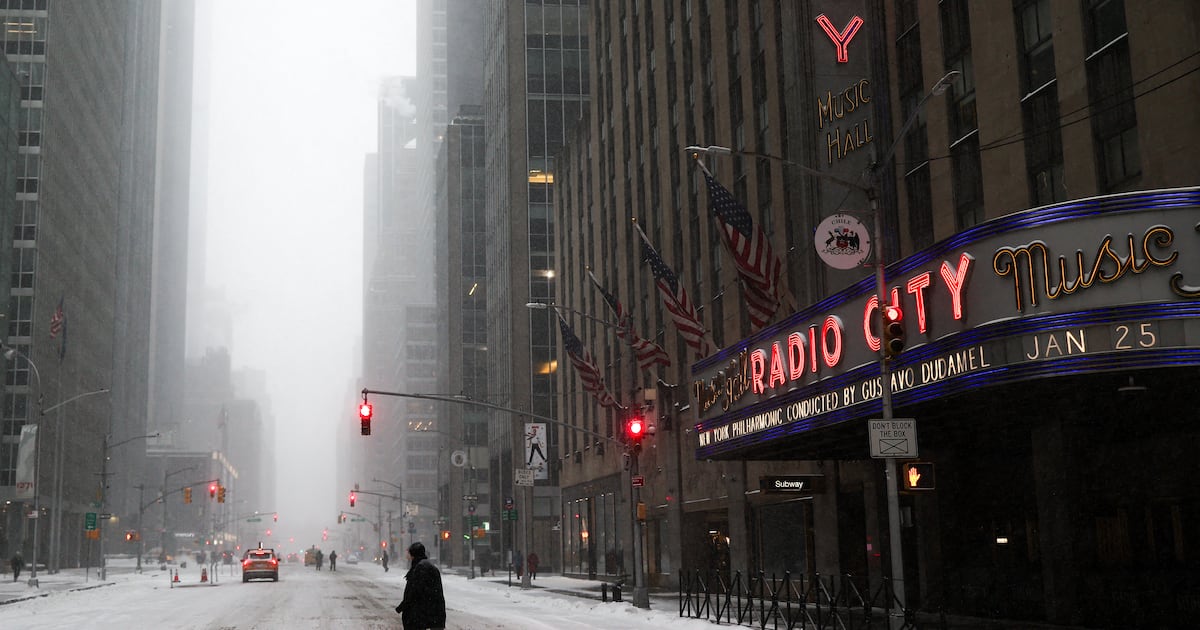 At least 18 dead across multiple US states after winter storm brings deep snow and ice – The Irish Times