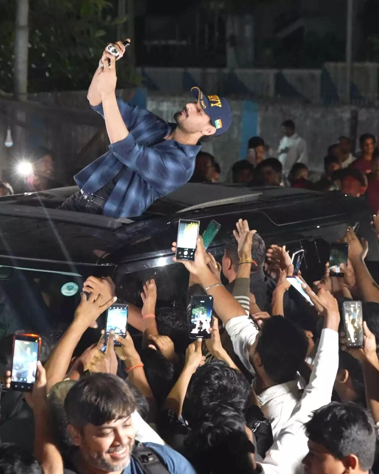 7ad26780-53c2-4e88-a709-eebc4dfb6e76