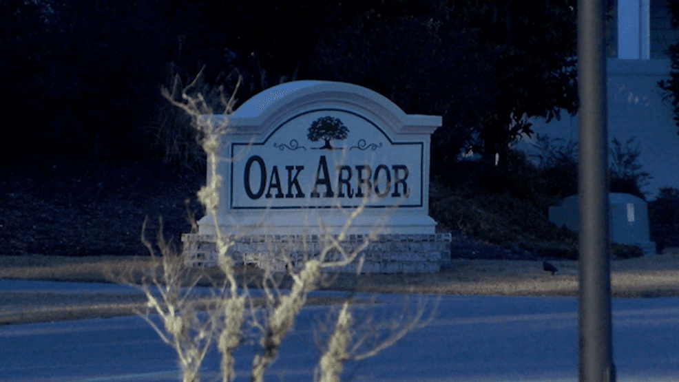 A town hall meeting turned heated as residents and mental health advocates debated the location of a proposed mental health facility in an Oak Arbor neighborhood. (Credit: Kara Riskus/WPDE)