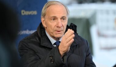 Ray Dalio Sees Ongoing Diversification Away From US Assets