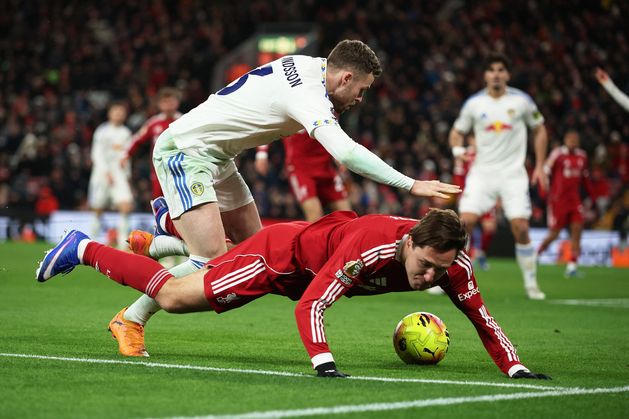 Arne Slot glad Hugo Ekitike stayed on his feet despite penalty chance as Leeds hold Liverpool