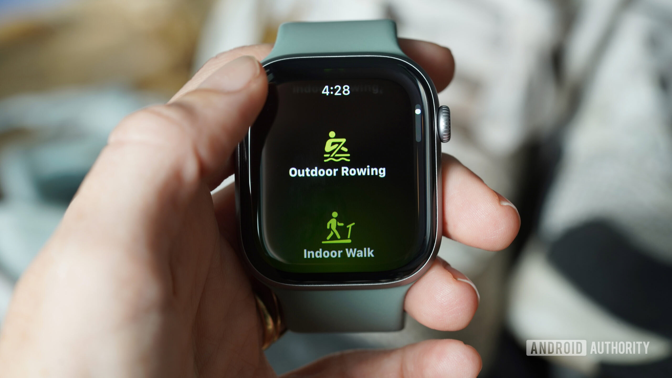 An Apple Watch Series 11 explores the new Workout app experience.