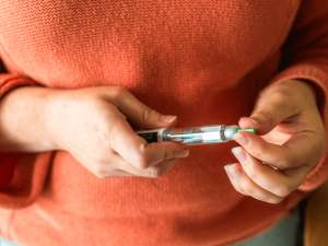 combination of menopausal hormone therapy and the GLP-1 medication tirzepatide may help with weight loss