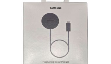 Here's the Magnetic Charging Puck for Galaxy S26