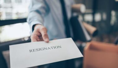 Dear Vicki – ‘How do I stop the annual new year exodus of staff from my small company?’