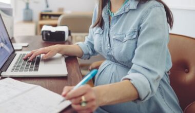 Teacher faked two pregnancies and wore false ‘bump’ to school in €60,000 maternity fraud